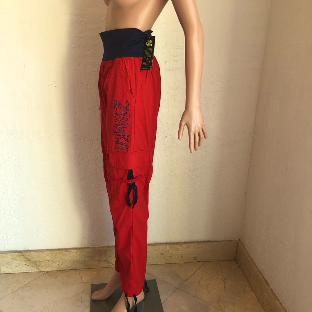 Zumba Fitness Orange Cargo Sweatpants Activewear Dance Pants NWT Women’s Size XS